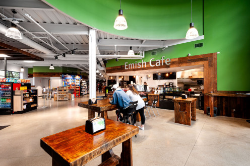 Image for - Emish Market & Davis 70 (Fife, WA)
